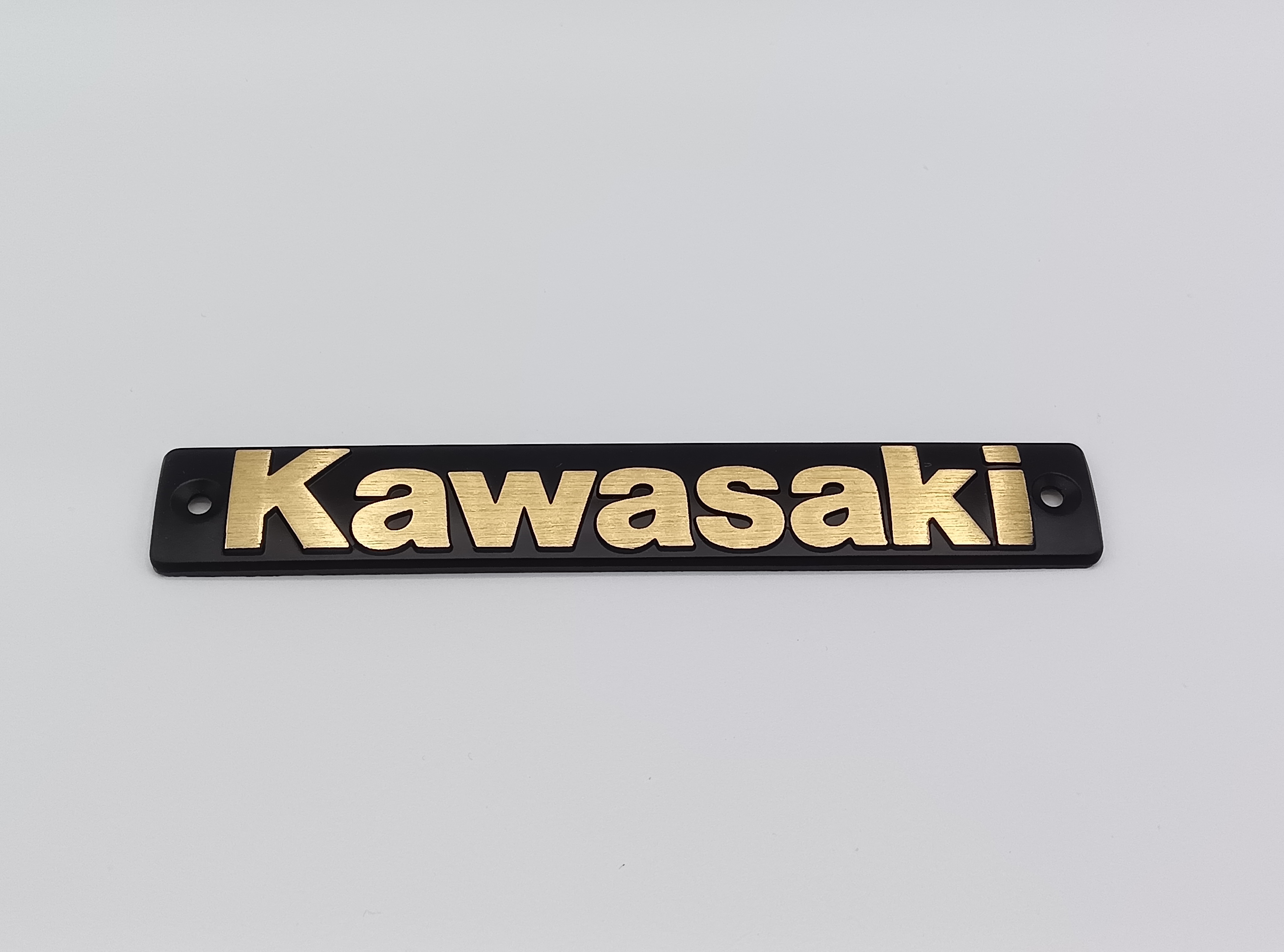 1982年 Z750GP MUFFLER EMBLEM "Kawasaki"